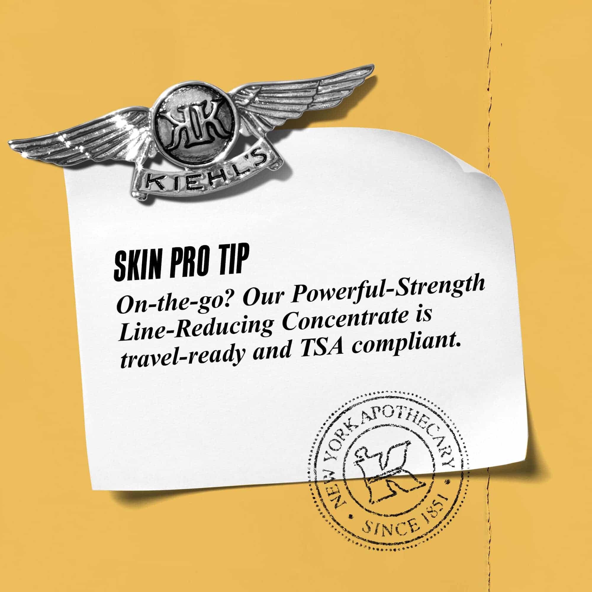 Grafika z besedilom: »Strokovni nasvet: Na poti? Naš Powerful-Strength Line-Reducing Concentrate je pripravljen na potovanje in skladen s predpisi TSA.«