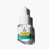 15-mililitrska steklenička Kiehl's Truly-Targeted Blemish-Clearing Solution na belem ozadju.